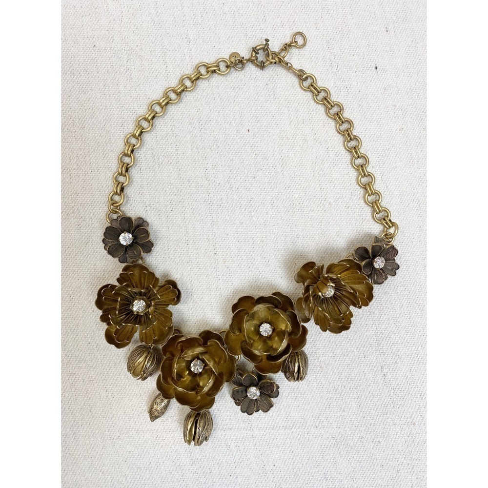 J crew Chunky Wildflower Necklace - Picture 5 of 7